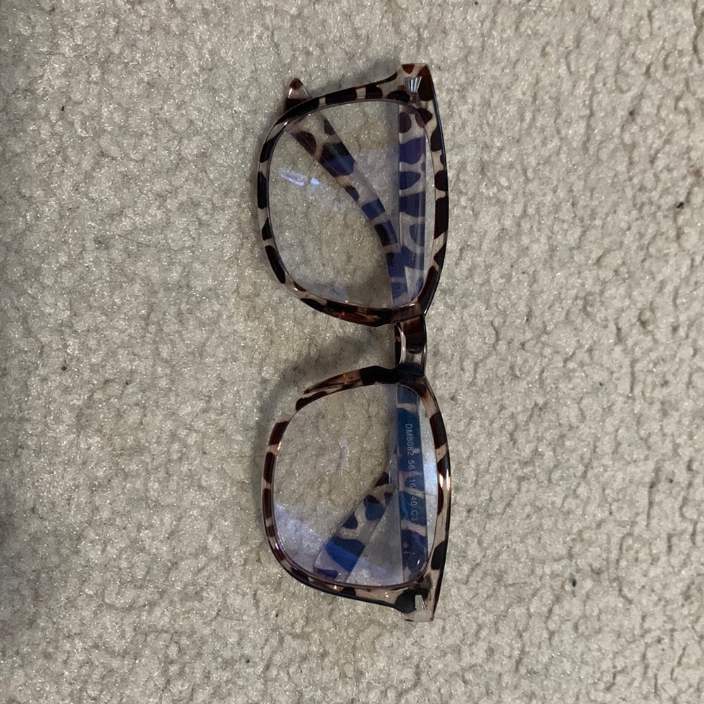 Blue light glasses